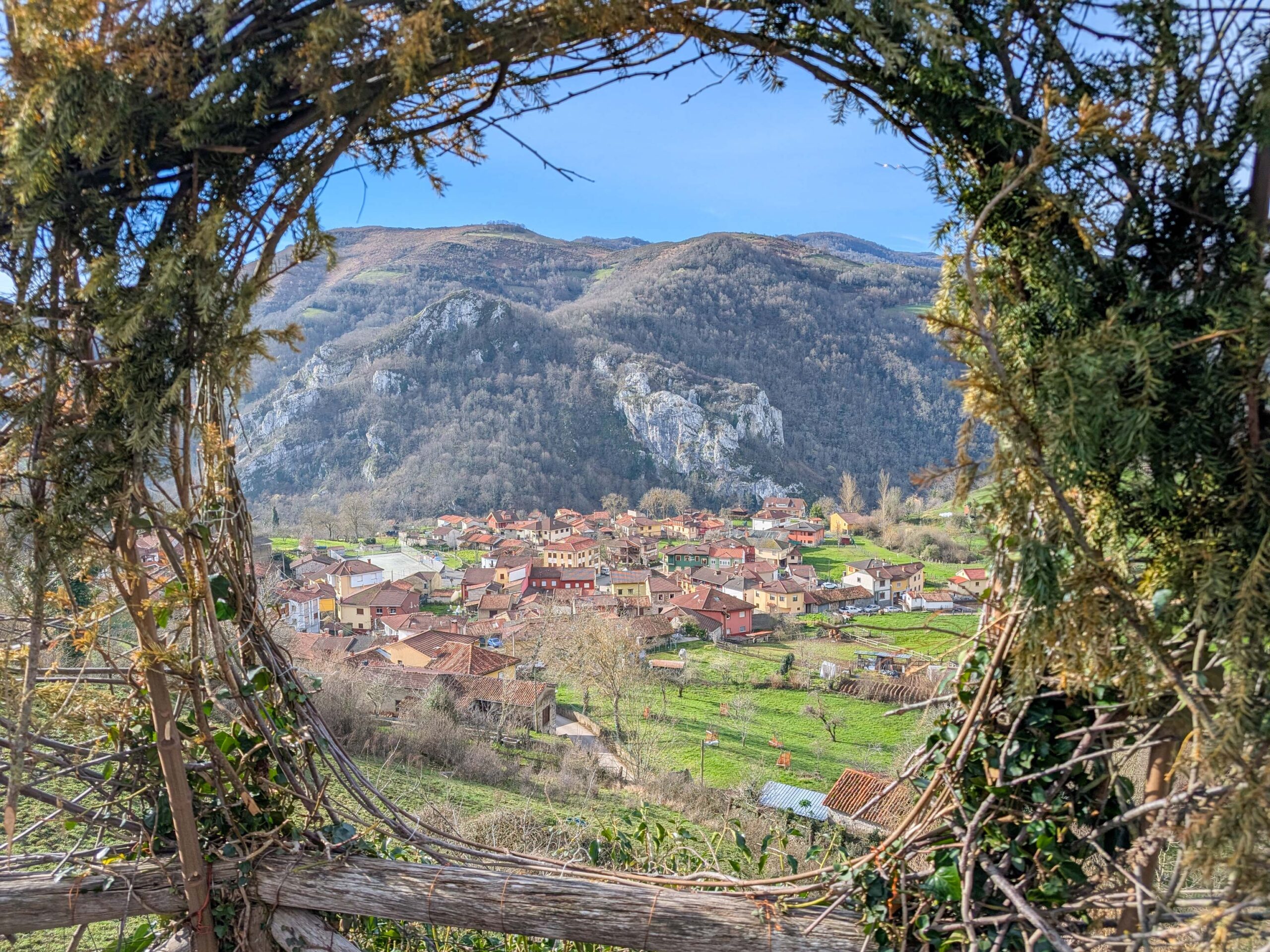 Ojo de Buey (rota Peña Mea)